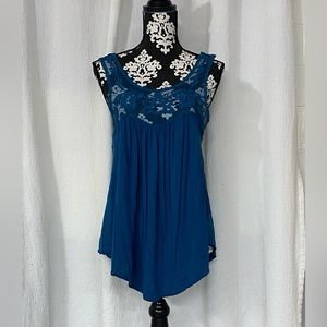 NWOT decorative blue tank top by Persaya, L
